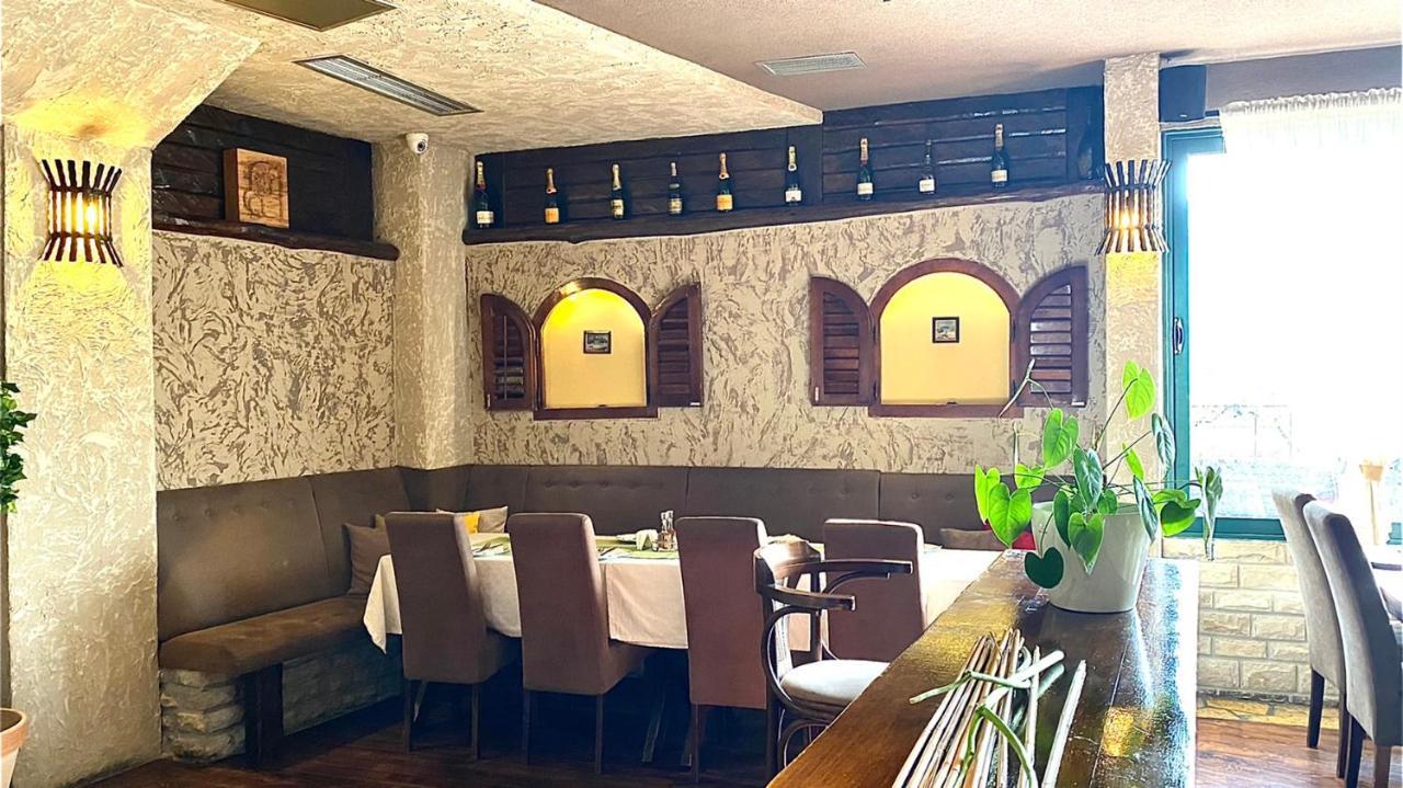 Hotel Olimpija Plus Herceg Novi Dış mekan fotoğraf
