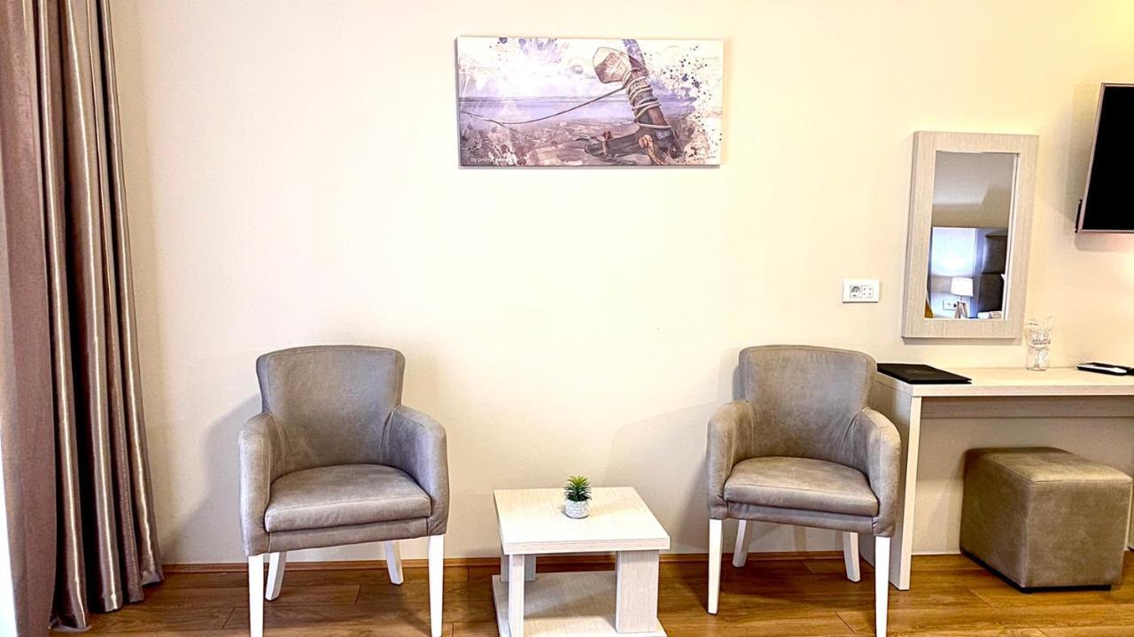 Hotel Olimpija Plus Herceg Novi Dış mekan fotoğraf